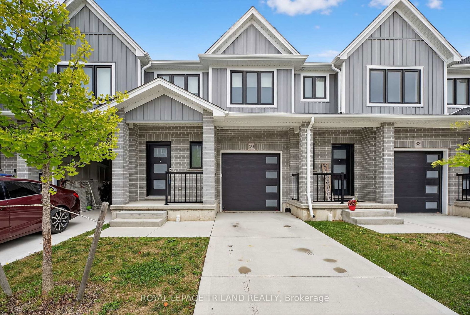 17-nicholson-street-lucan-biddulph-ontario-x12712228