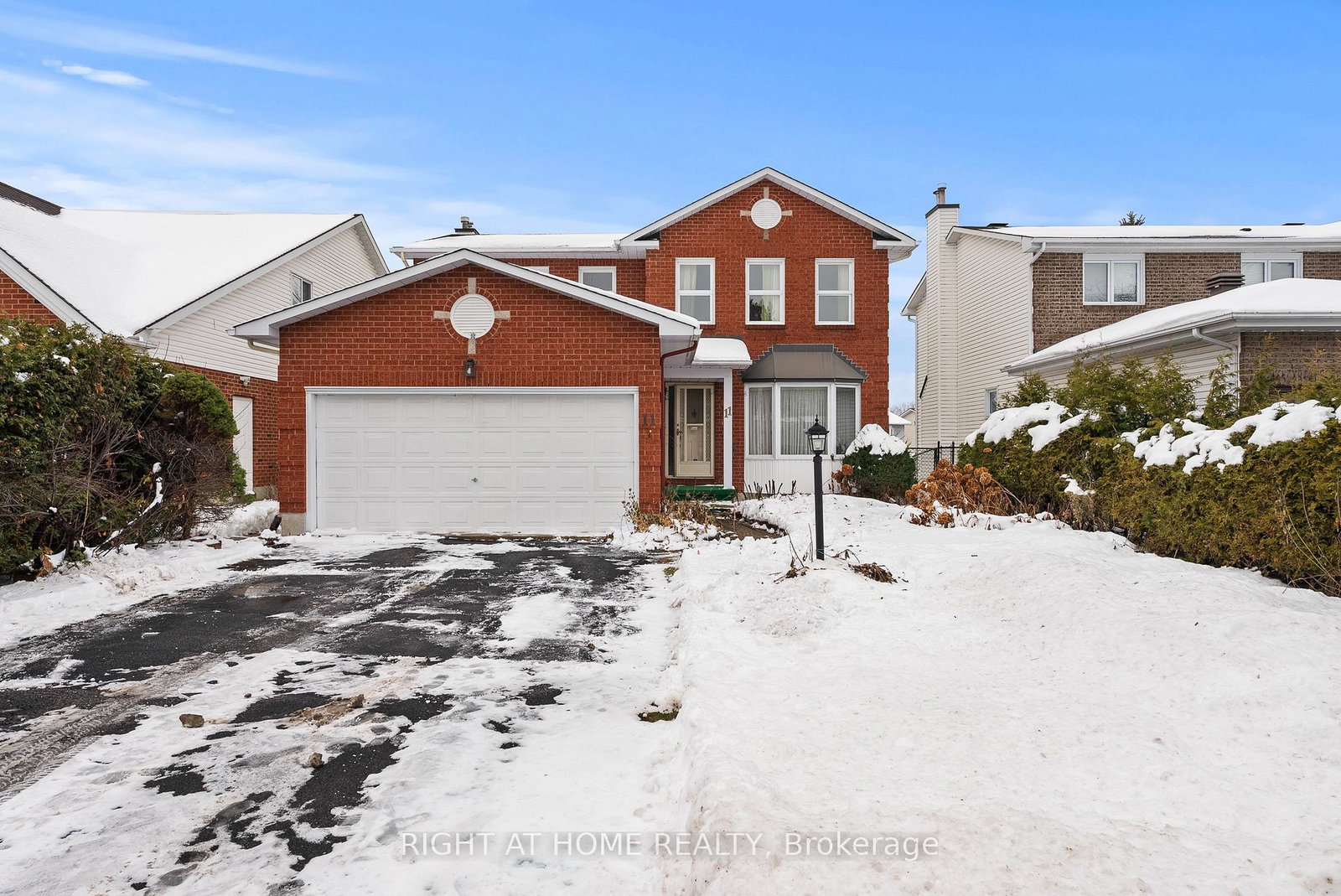 11-kluane-ridge-kanata-ontario-x12712260