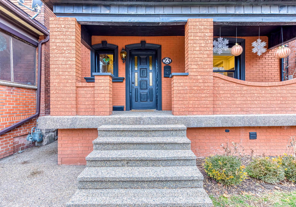 23-fairholt-road-n-hamilton-ontario-x12712322
