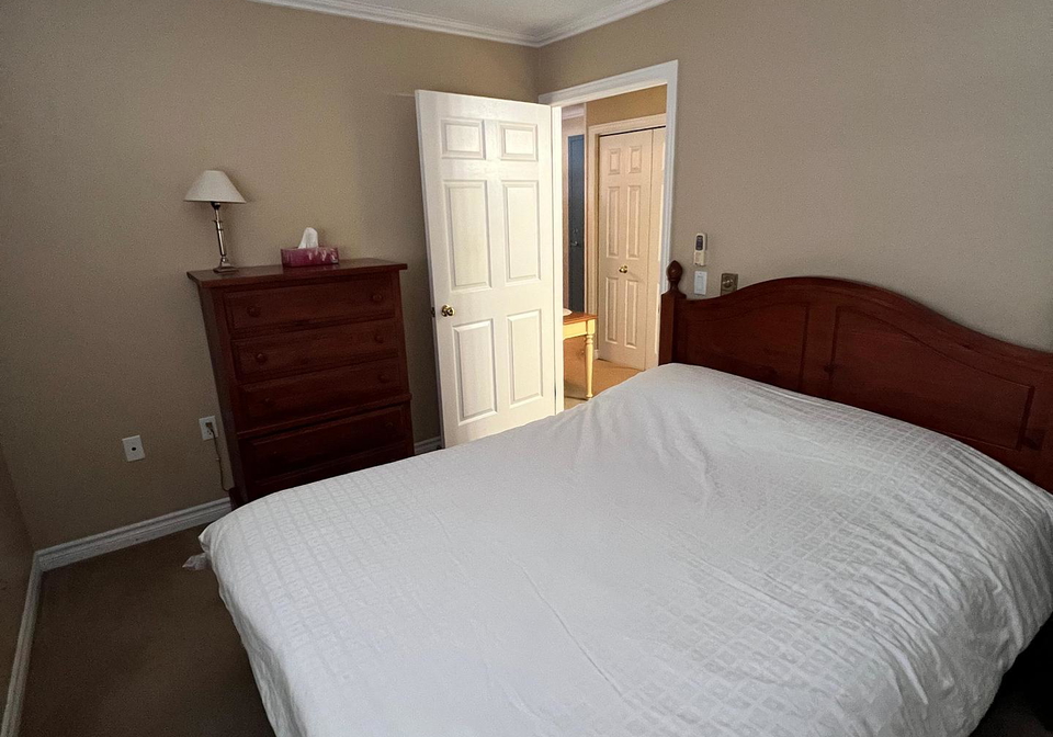 154-ainslie-st-n-street-cambridge-ontario-x12712650
