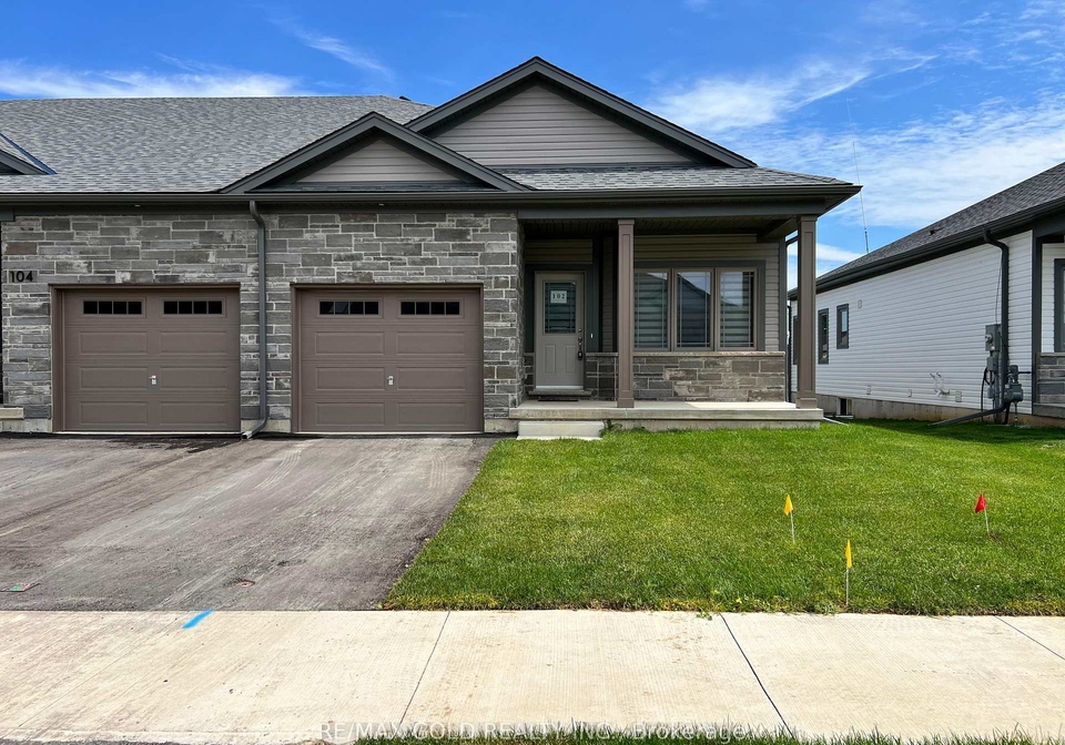 102-cheryl-avenue-north-perth-ontario-x12712772