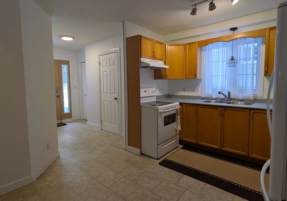 20-dairy-lane-huntsville-ontario-x12712890