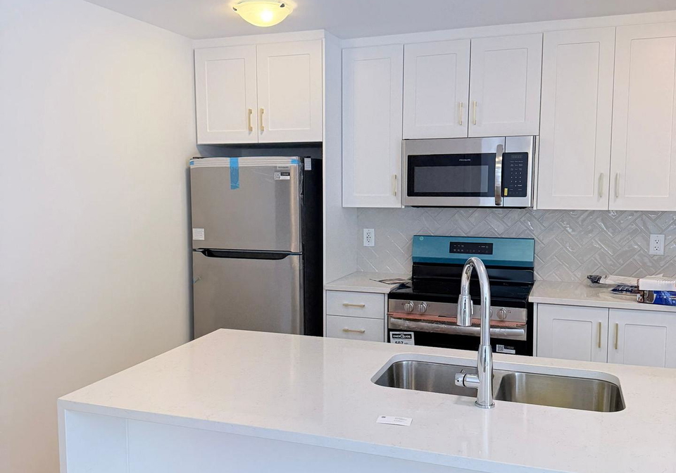 1233-creekway-private-kanata-ontario-x12713030