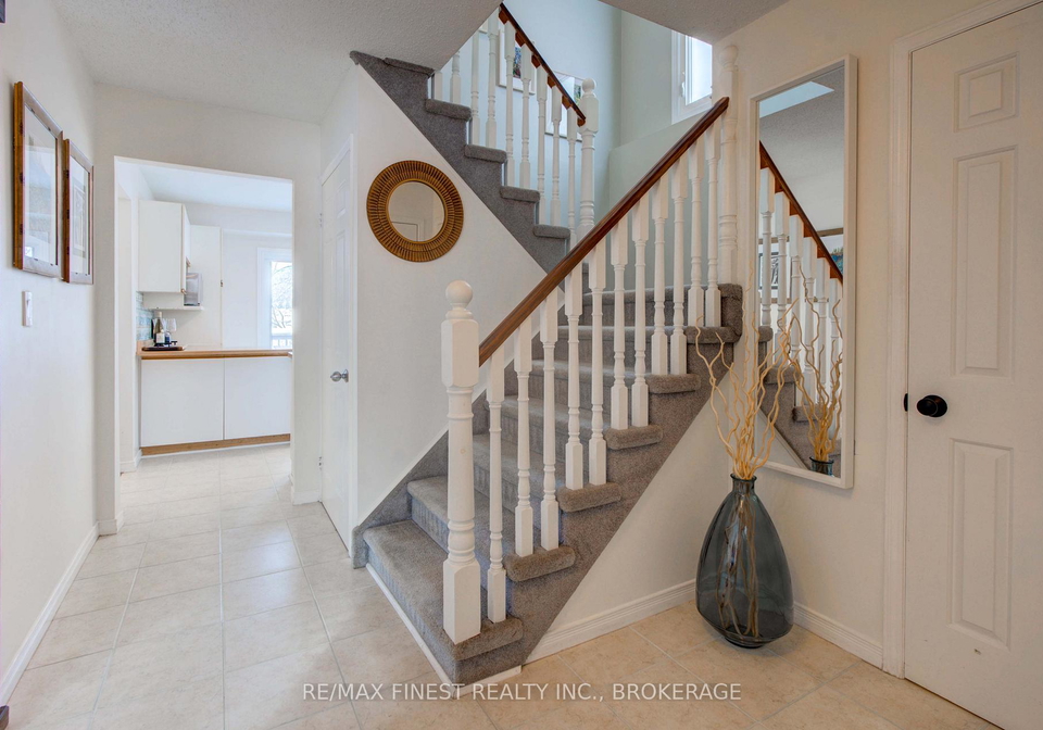 17-richdale-court-kingston-ontario-x12713230