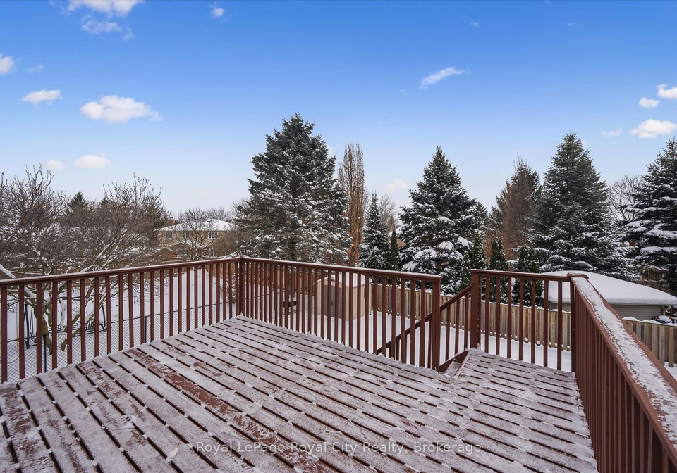 22-pheasant-run-drive-guelph-ontario-x12713354