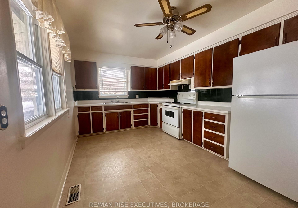 354-meadowcrest-road-kingston-ontario-x12713504