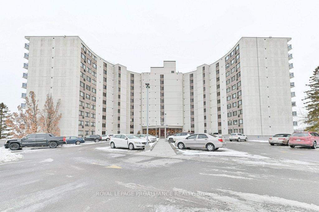 2-s-front-street-belleville-ontario-x12713870