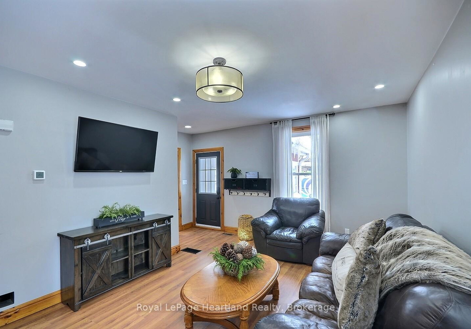 6985-raglan-street-west-perth-ontario-x12714084
