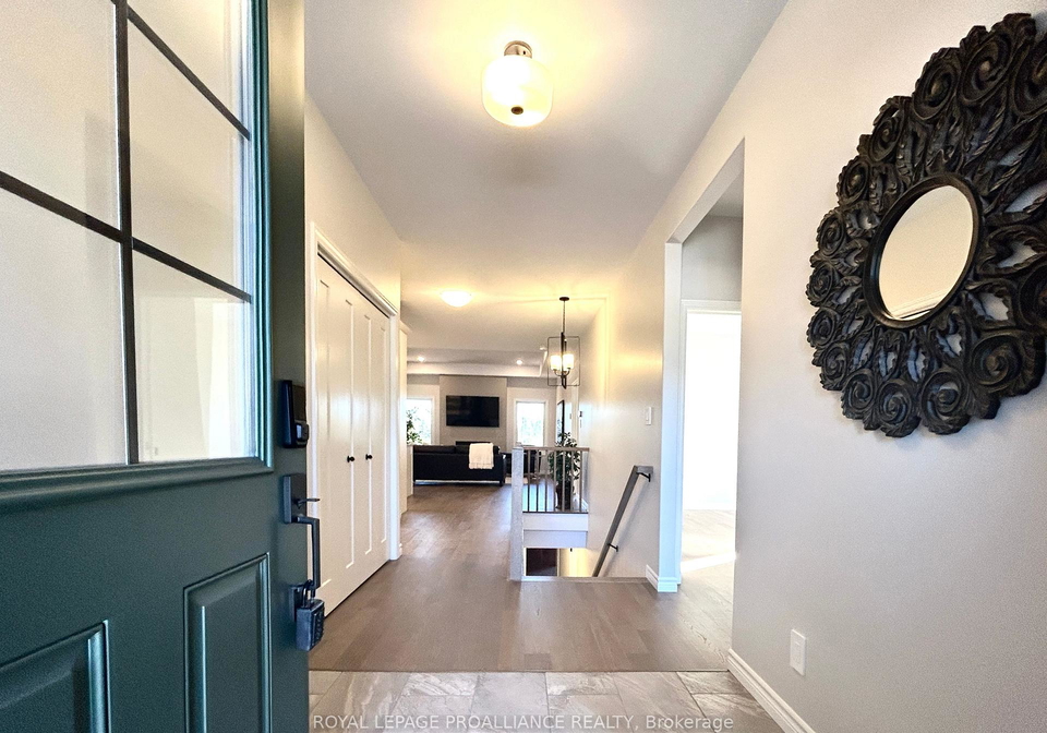 130-stonecrest-boulevard-quinte-west-ontario-x12714100