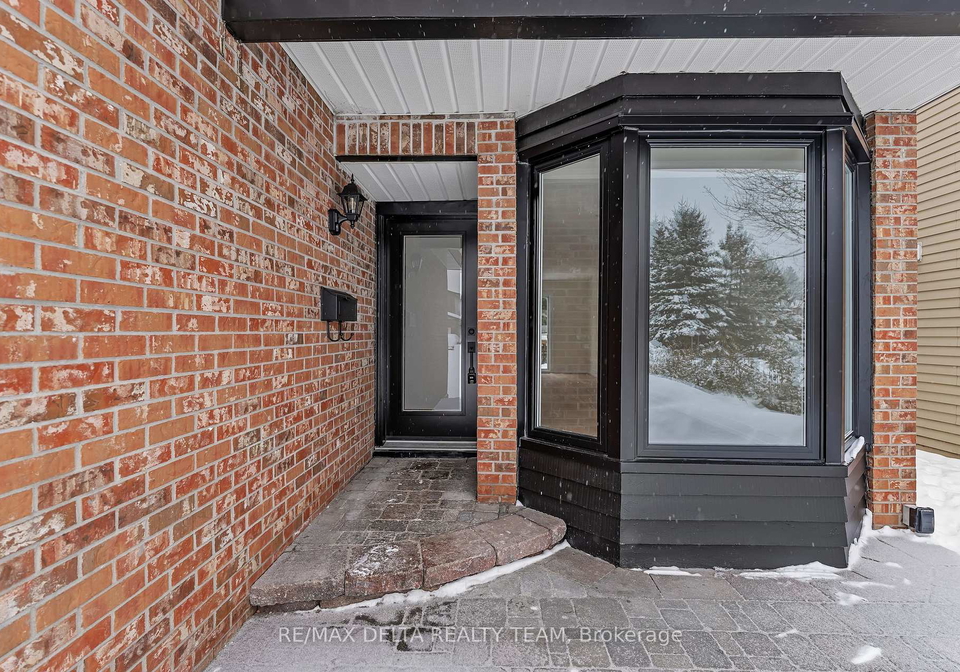 1843-brousseau-crescent-ottawa-ontario-x12714182
