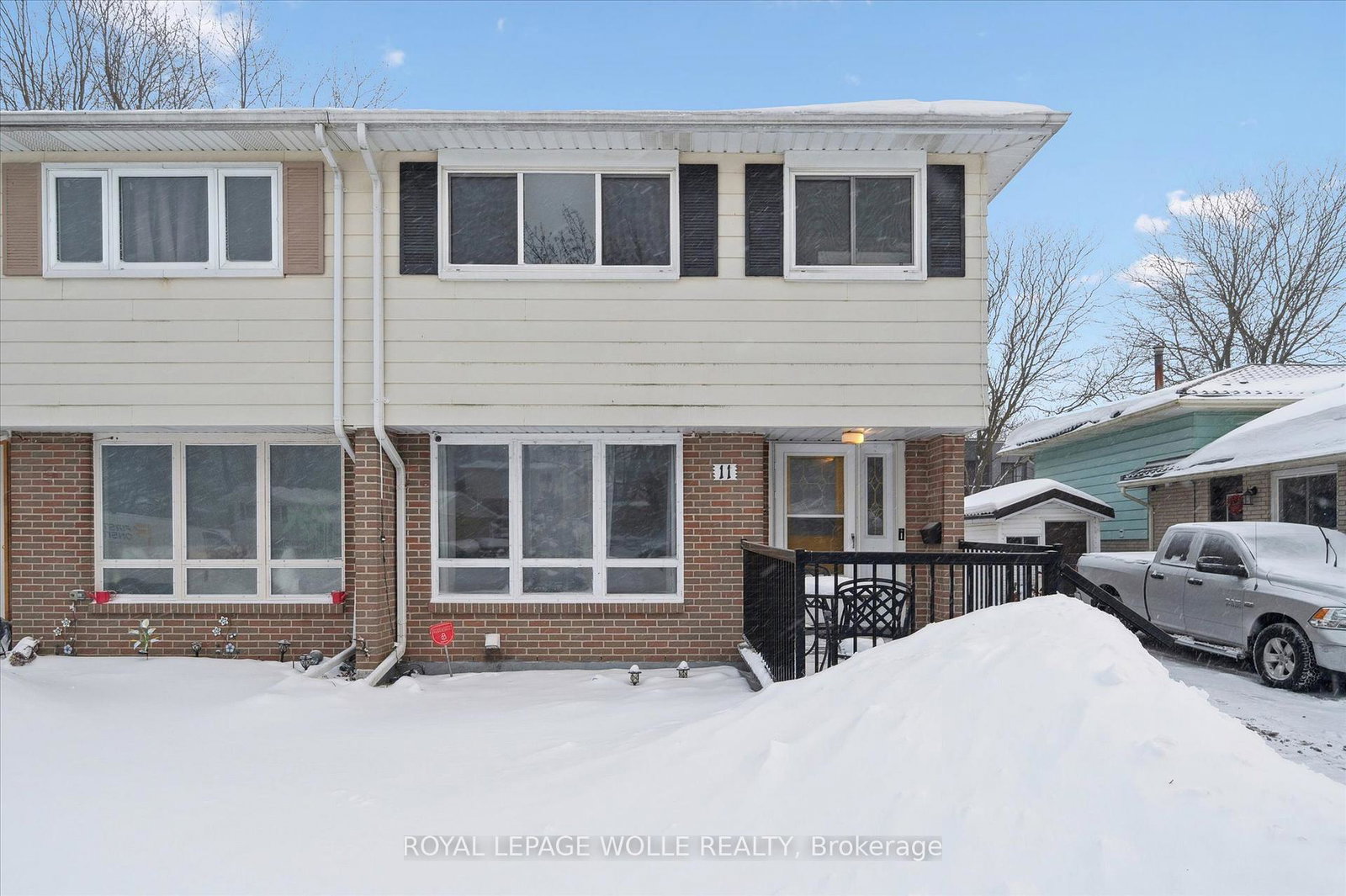 11-ingleside-drive-kitchener-ontario-x12714278
