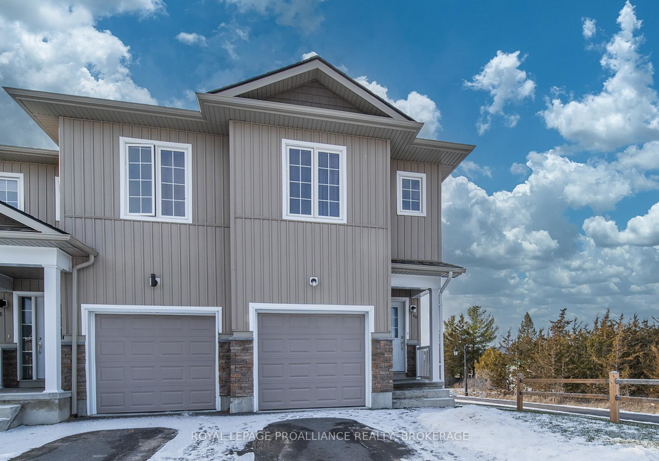 40-tegan-court-loyalist-ontario-x12714740