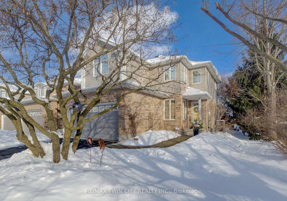 76-candle-crescent-kitchener-ontario-x12714782