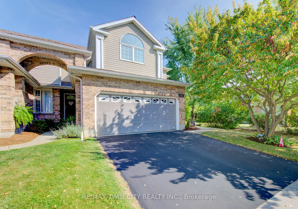 76-candle-crescent-kitchener-ontario-x12714782