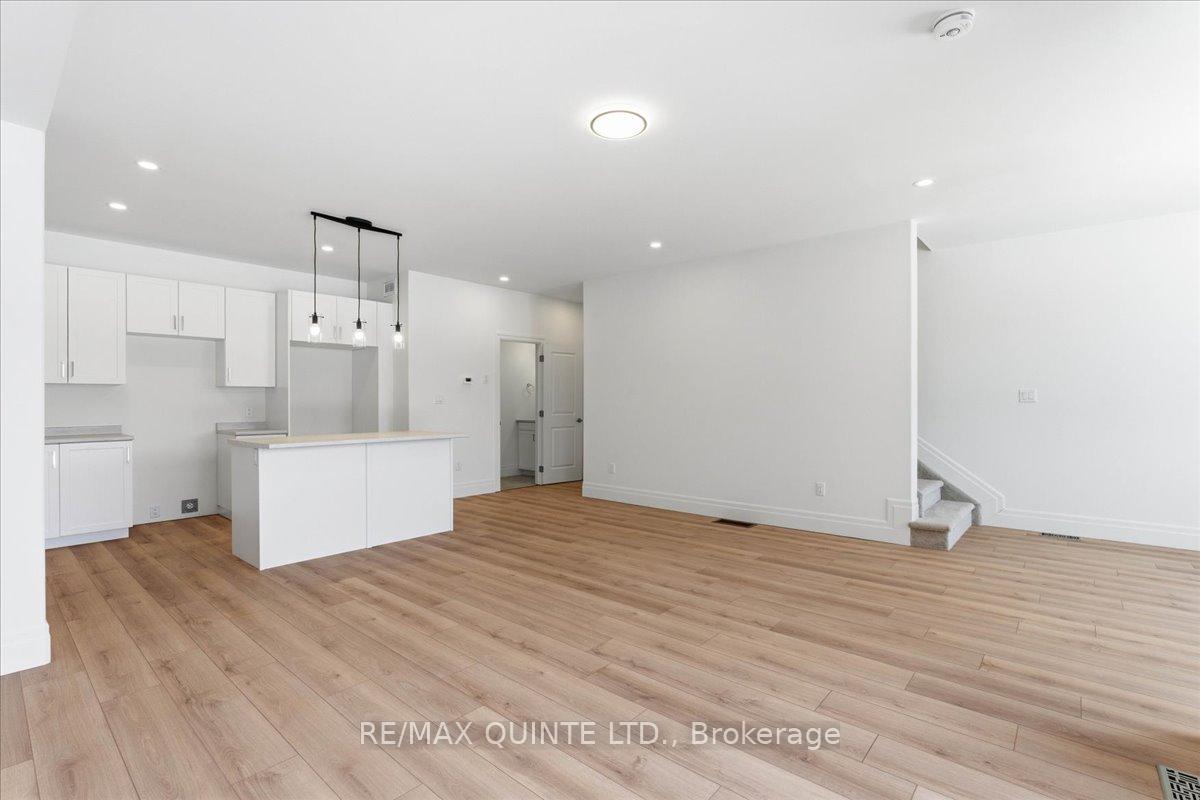 99-buchanan-street-prince-edward-county-ontario-x12714814