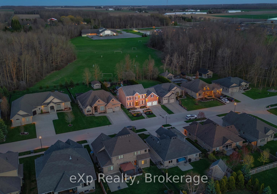 880-wood-drive-north-perth-ontario-x12714852