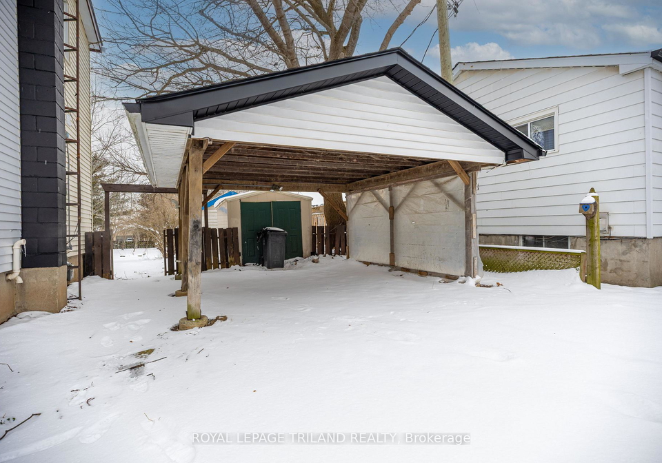 1223-sunningdale-road-e-london-north-ontario-x12715200