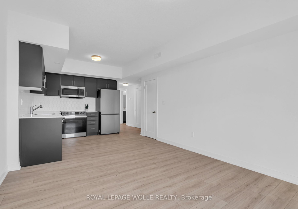 940-st-david-street-n-centre-wellington-ontario-x12715542