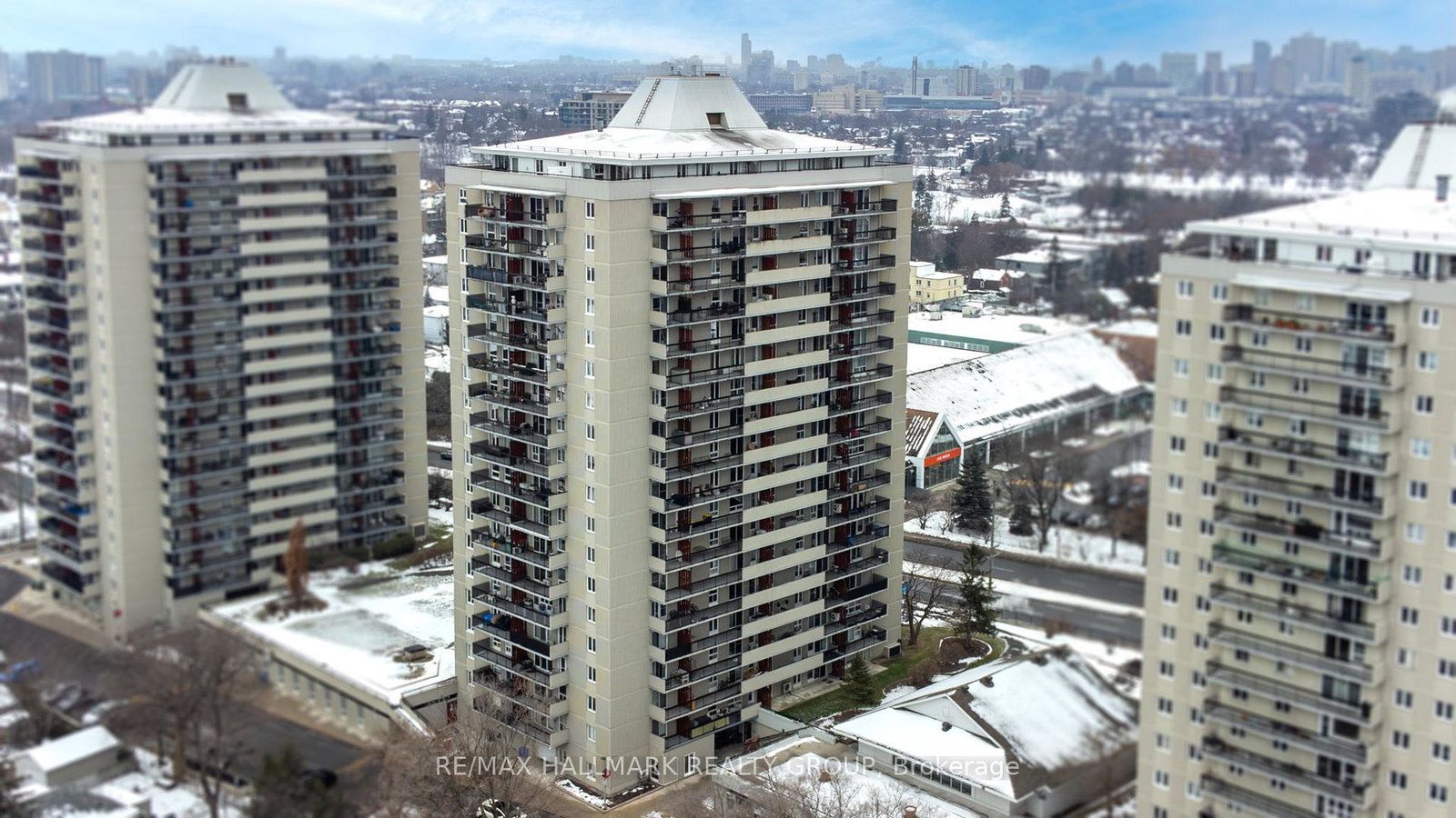 158-b-mcarthur-avenue-ottawa-ontario-x12715978