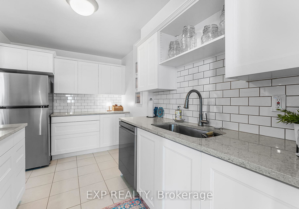 15-towering-heights-boulevard-st-catharines-ontario-x12715982