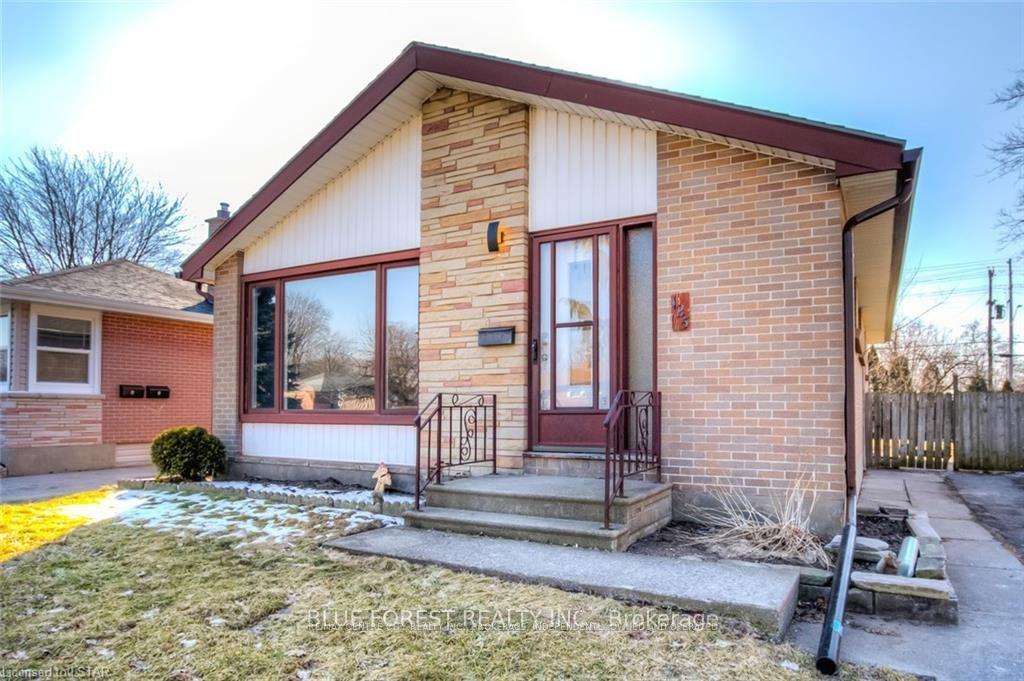 125-irving-place-london-east-ontario-x12716448