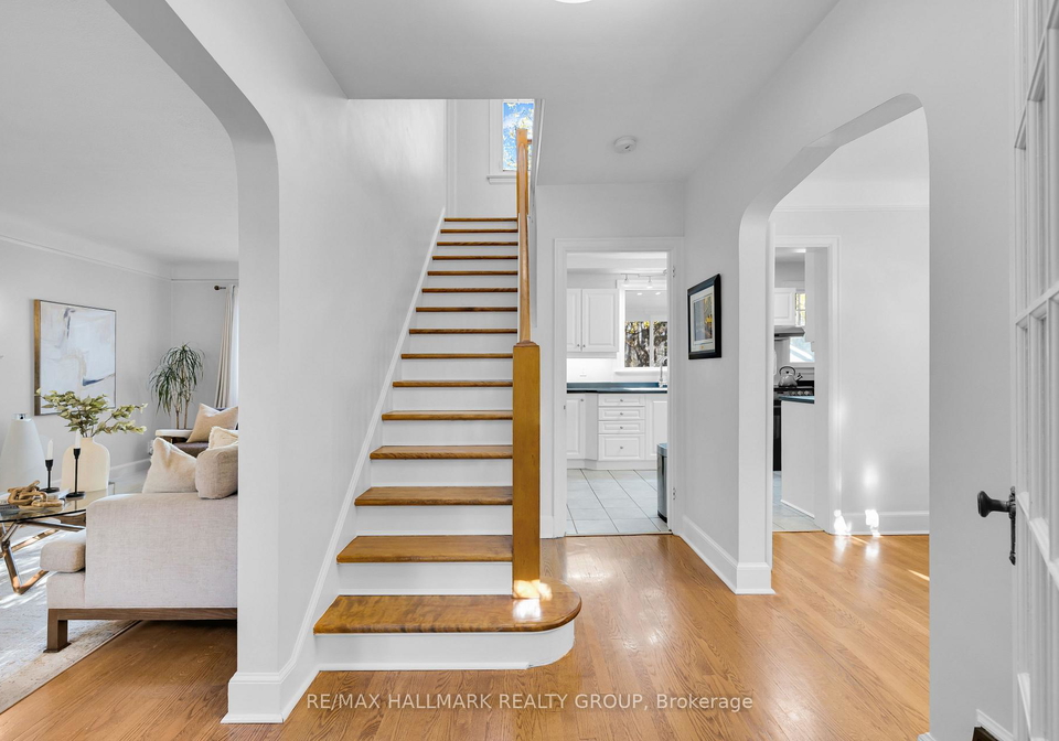 163-ruskin-street-ottawa-ontario-x12716542