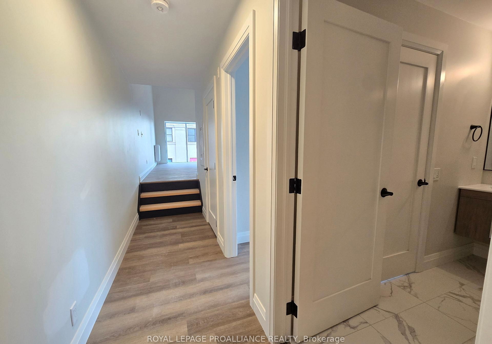 241-front-street-belleville-ontario-x12716872