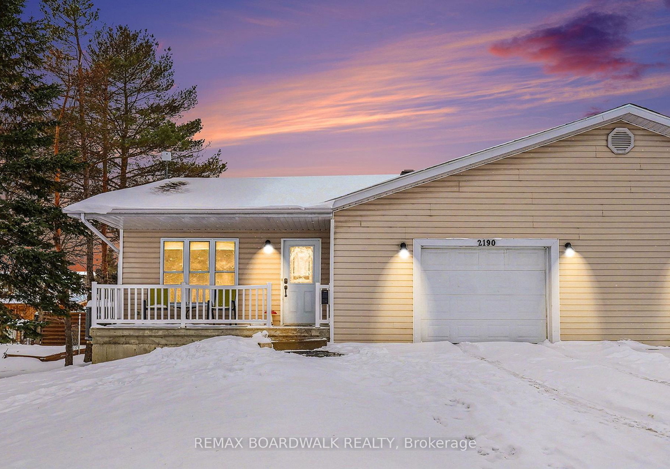 2190-valley-street-north-stormont-ontario-x12717158