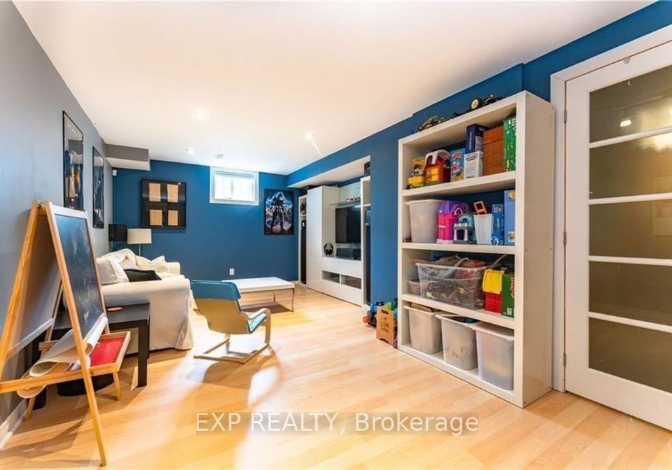 438-ashbourne-crescent-ottawa-ontario-x12717546