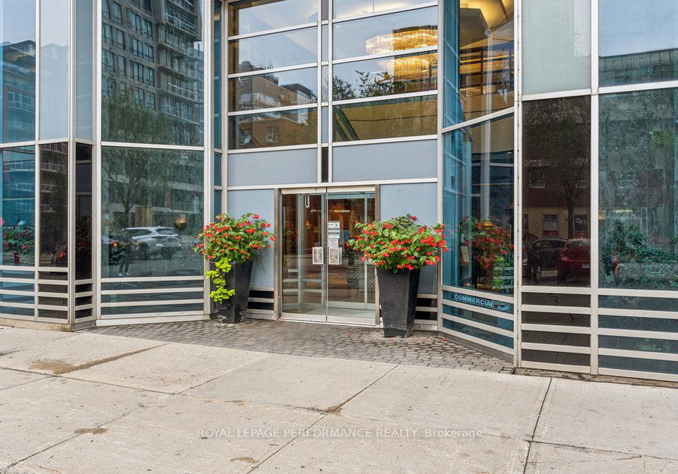 160-george-street-lower-town-sandy-hill-ottawa-ontario-x12717606