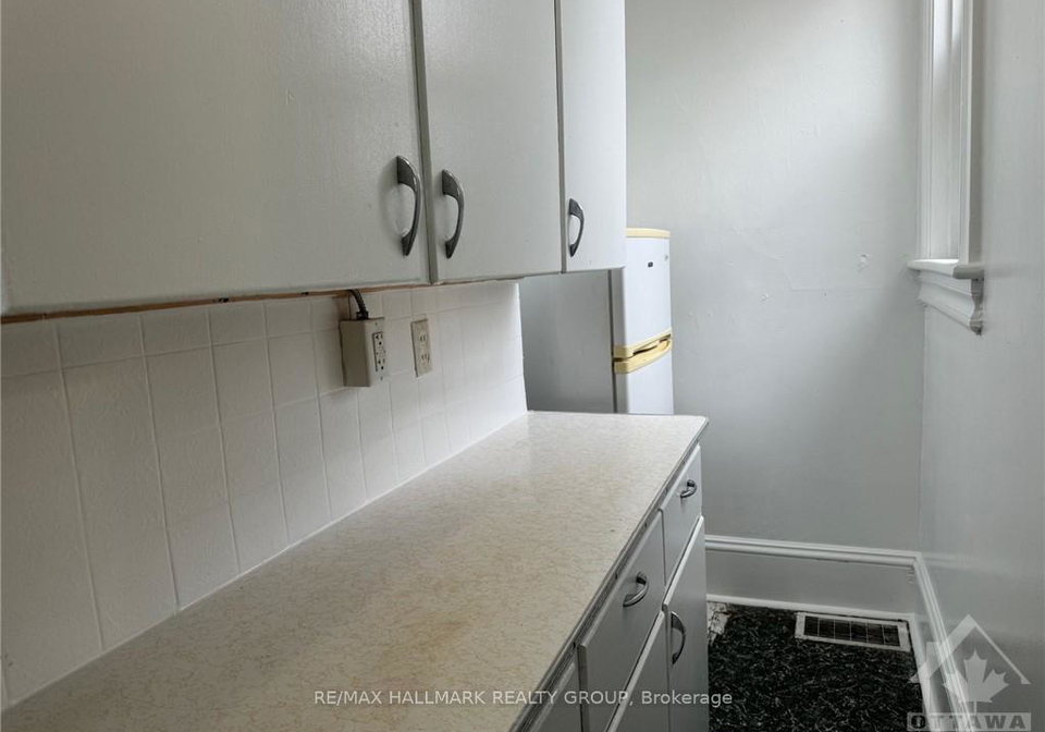 20-russell-street-w-smiths-falls-ontario-x12717680