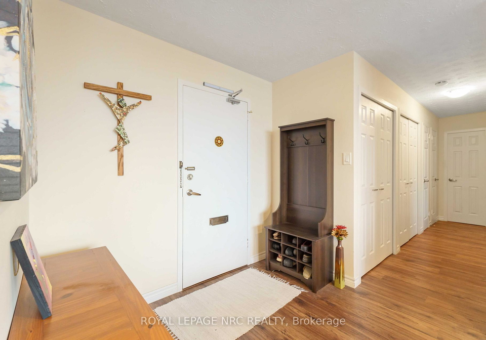 35-towering-heights-boulevard-st-catharines-ontario-x12717898