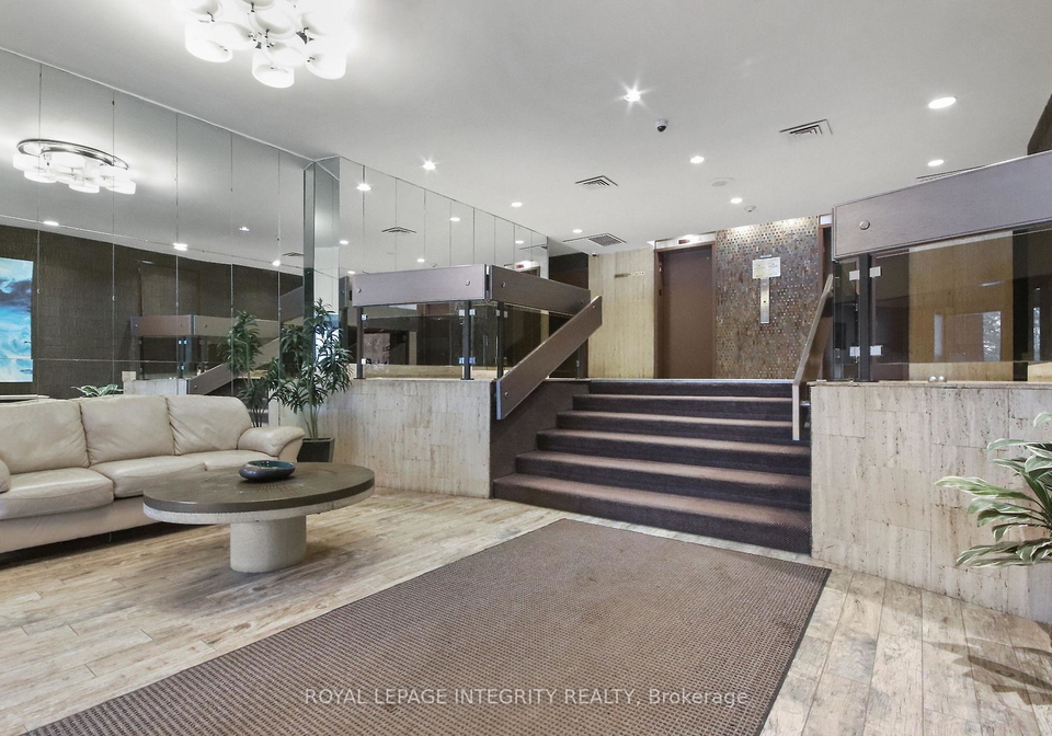 2650-southvale-crescent-ottawa-ontario-x12718264