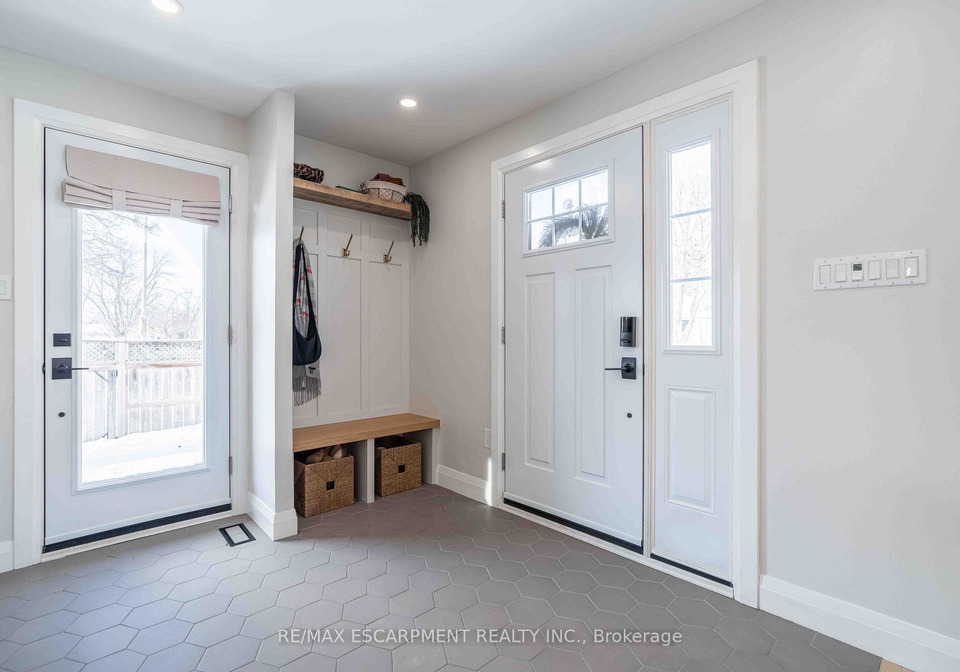 34-william-johnson-street-hamilton-ontario-x12718710