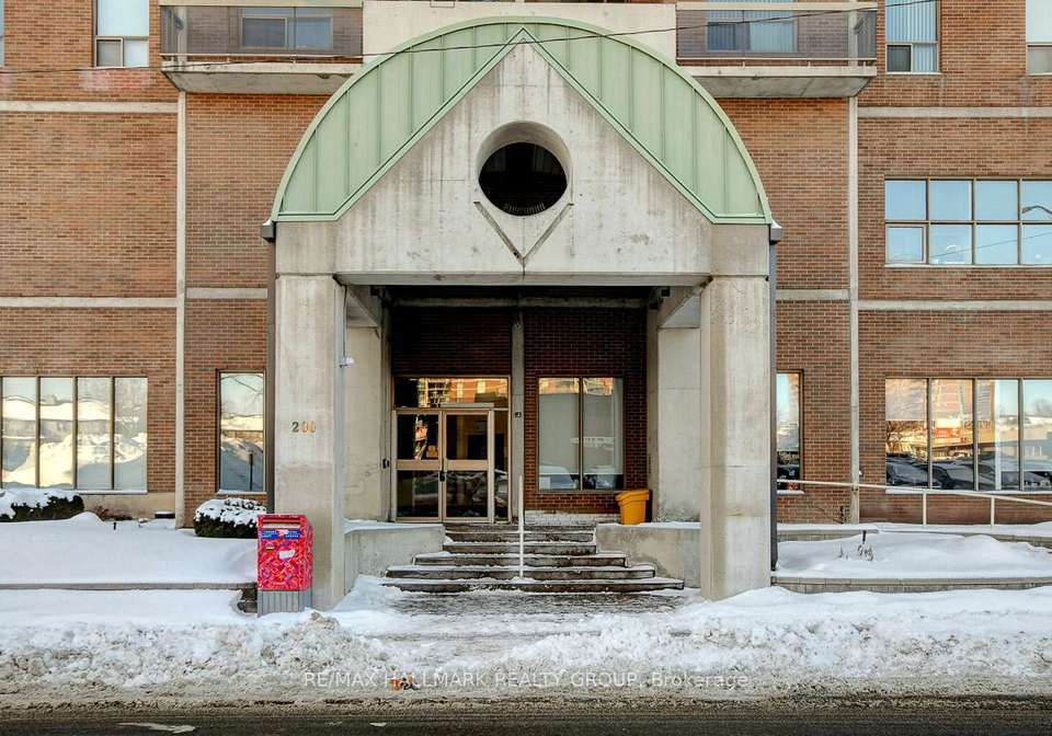 200-lafontaine-avenue-ottawa-ontario-x12718848