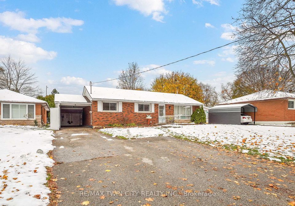 8-stockdale-drive-brantford-ontario-x12720246