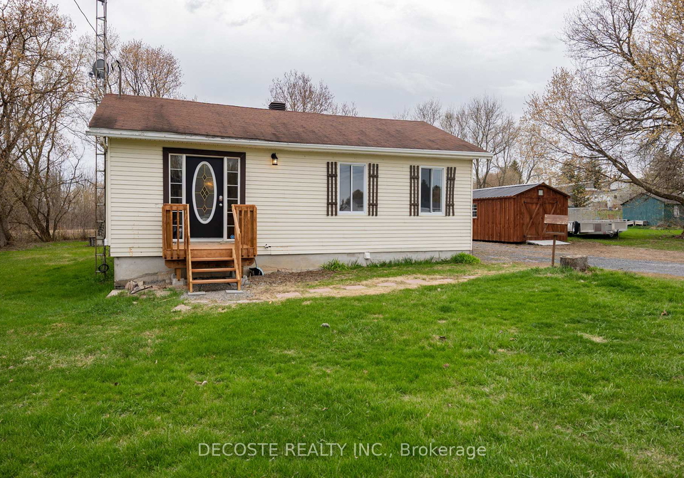 1886-dalkeith-road-north-glengarry-ontario-x12720700