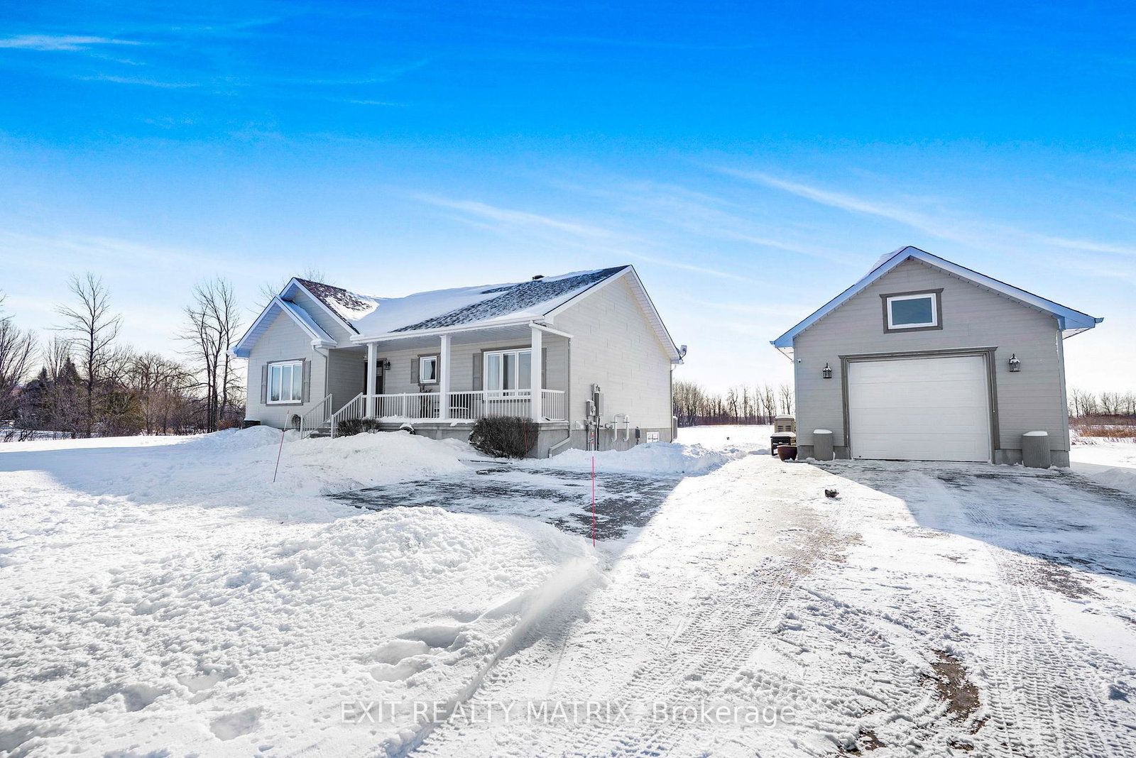 3100-pattee-road-e-champlain-ontario-x12720768