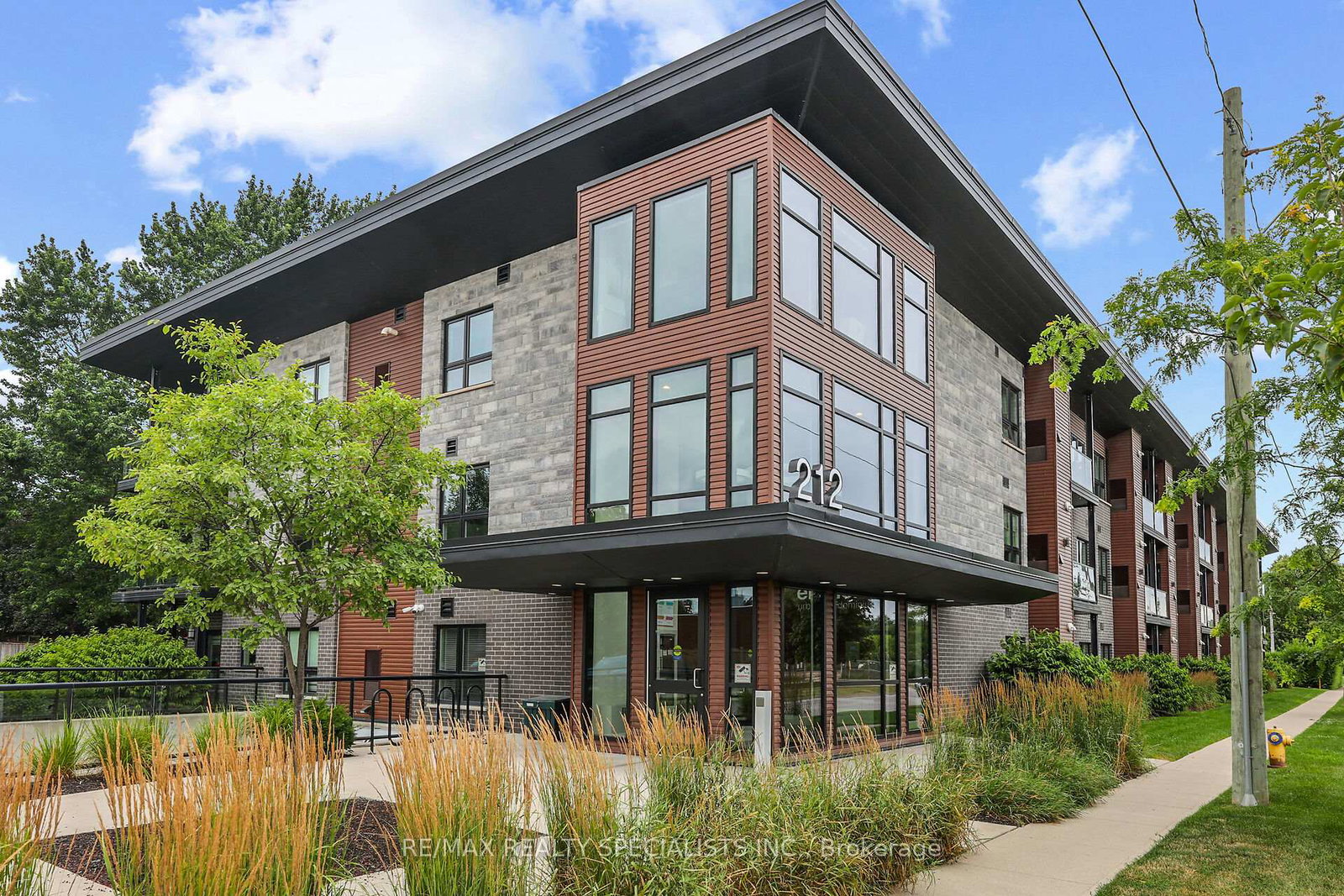212-lakeport-road-st-catharines-ontario-x12720794