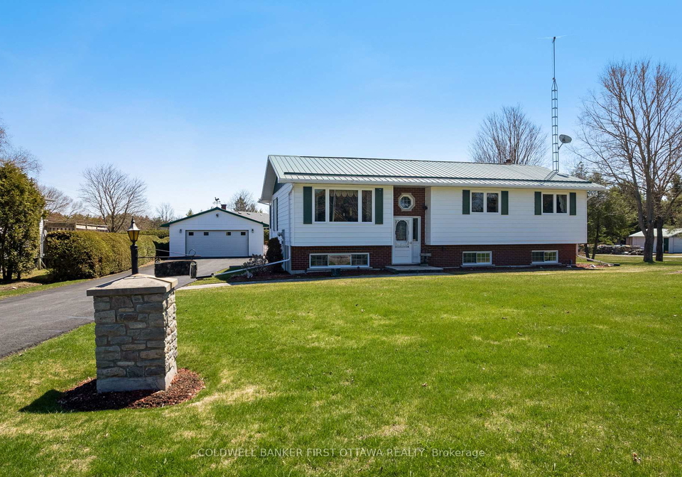 117-perth-road-beckwith-ontario-x12720816