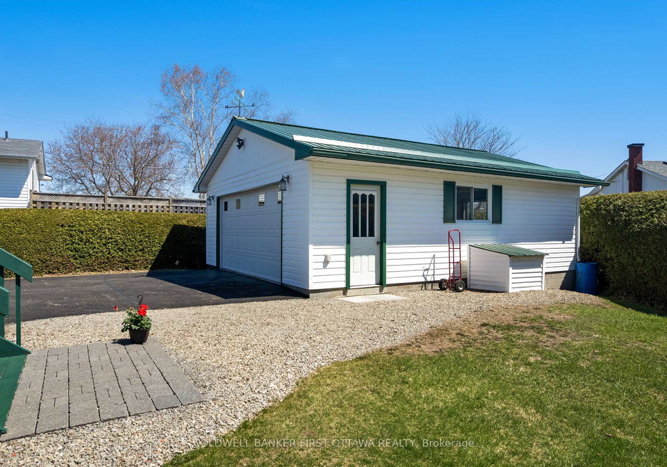 117-perth-road-beckwith-ontario-x12720816