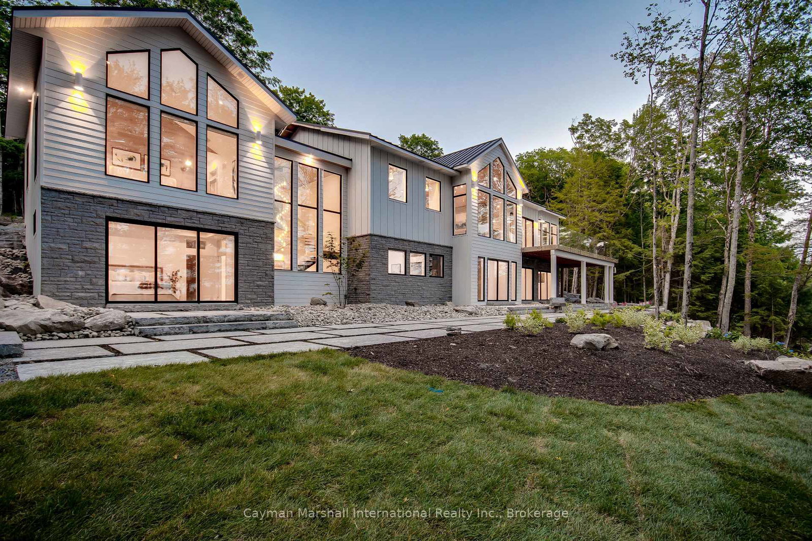 1331-south-monck-drive-muskoka-lakes-ontario-x12721080