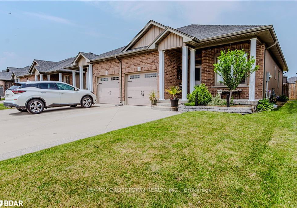 12-lafayette-street-e-haldimand-ontario-x12721294