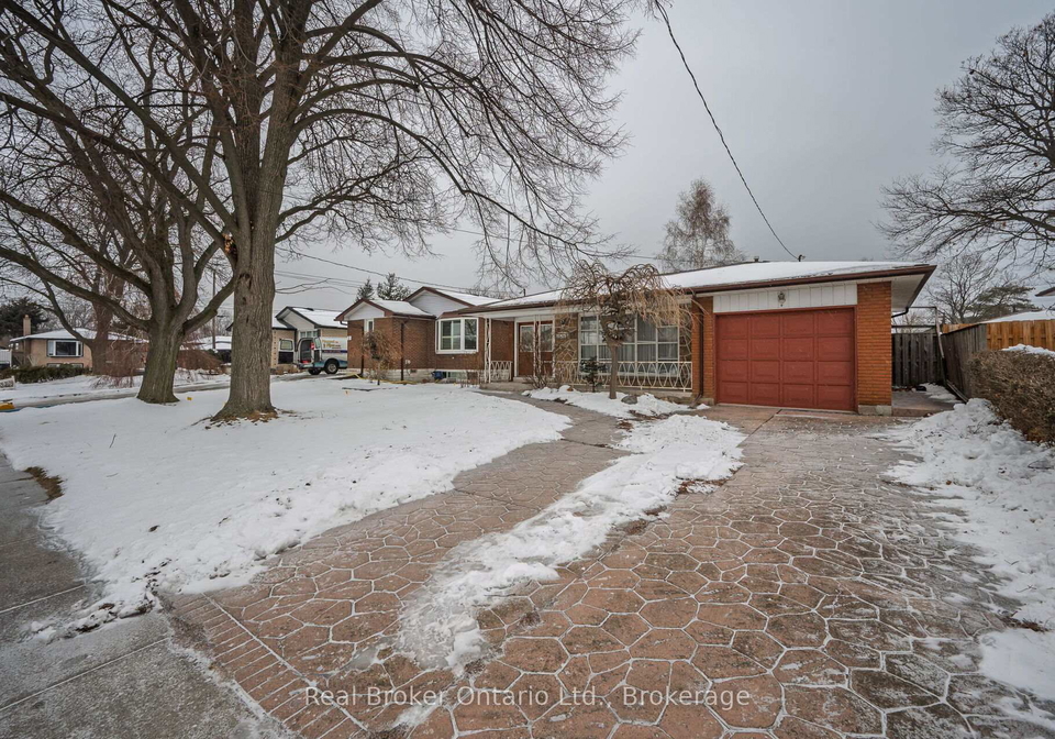 11-crystal-court-hamilton-ontario-x12722154