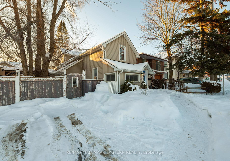 1031-high-street-peterborough-ontario-x12722386