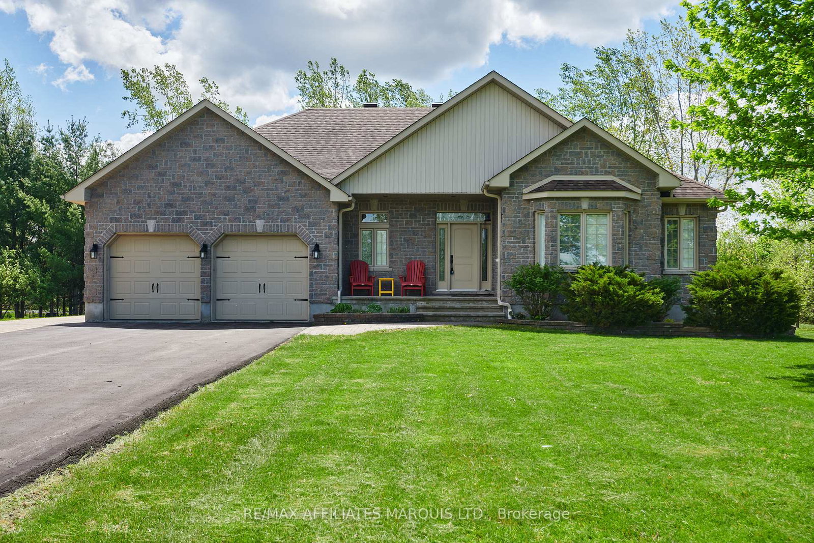 6574-adrian-court-south-glengarry-ontario-x12722496