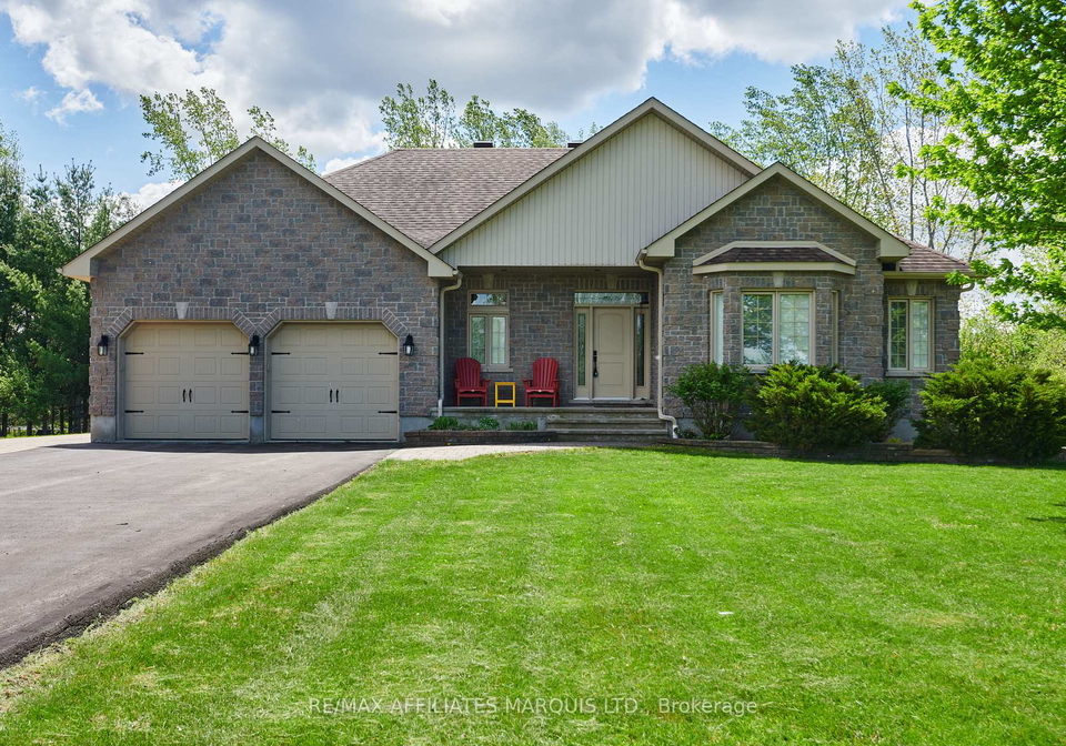 6574-adrian-court-south-glengarry-ontario-x12722496