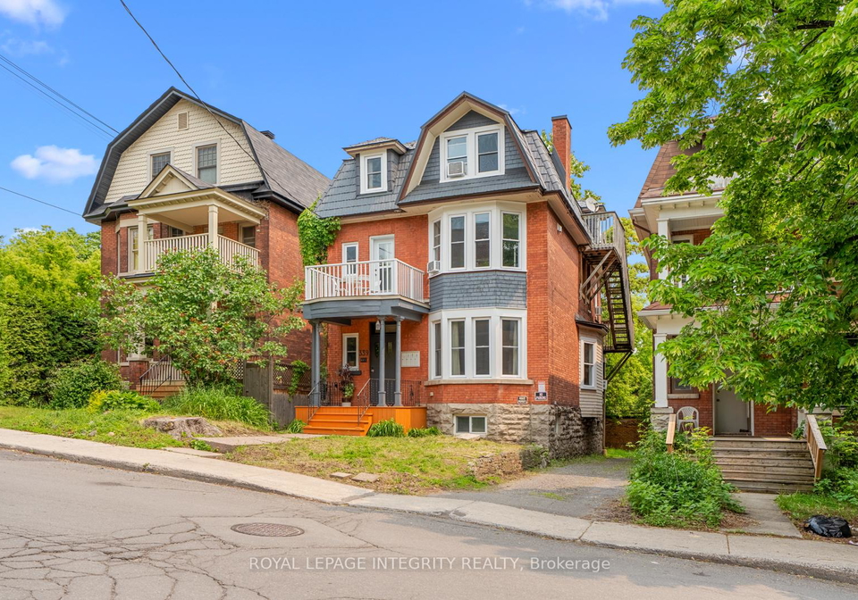 339-chapel-street-ottawa-ontario-x12722776