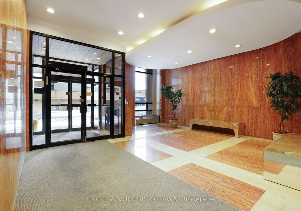 475-laurier-avenue-w-ottawa-ontario-x12723484
