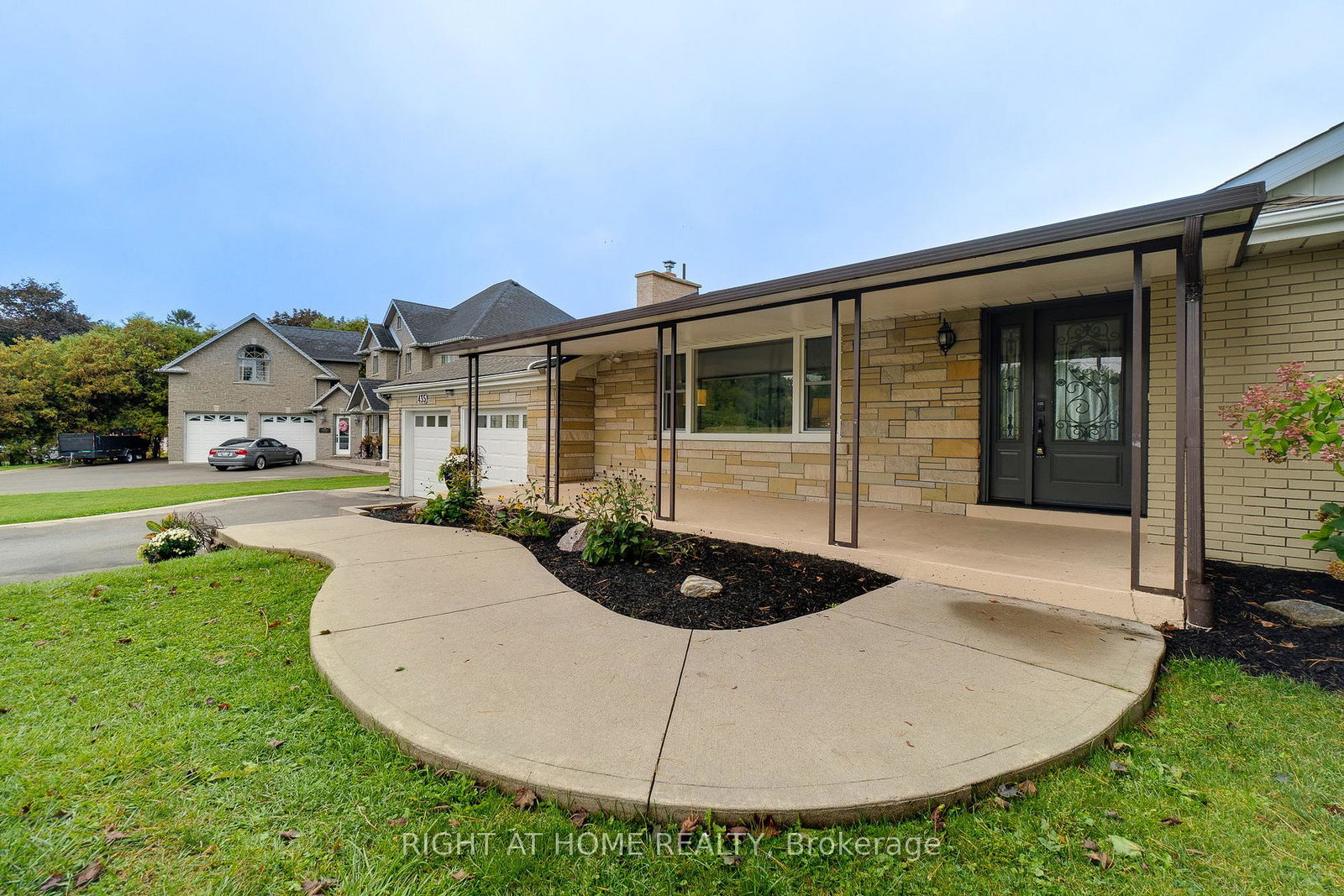 435-parkside-drive-hamilton-ontario-x12723676